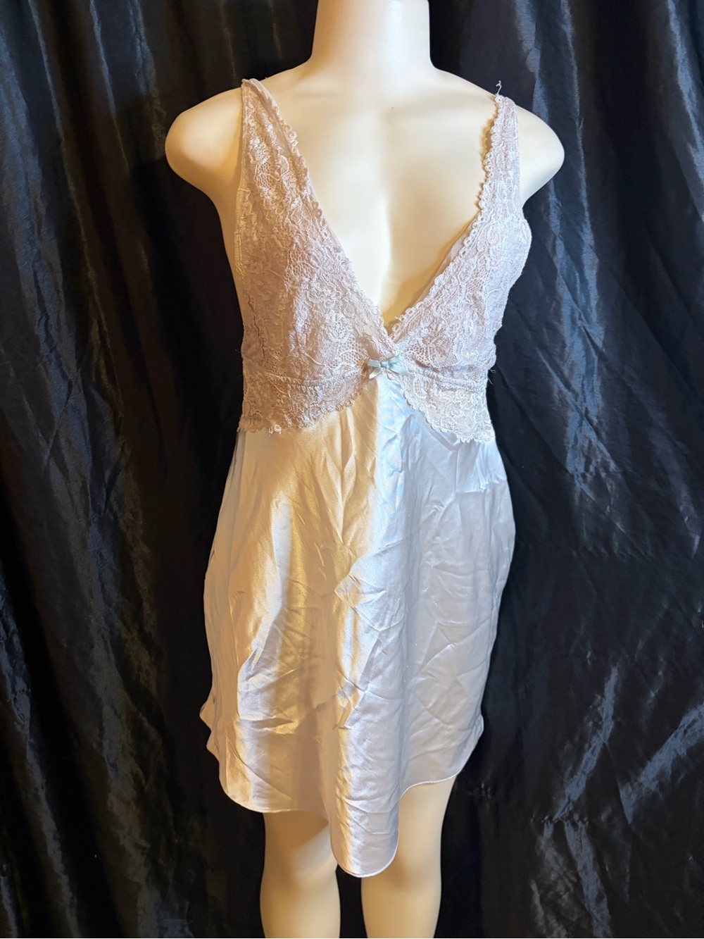 Gilligan & O'Malley Lace-Trim Satin Chemise in Pale Pink and Ivory